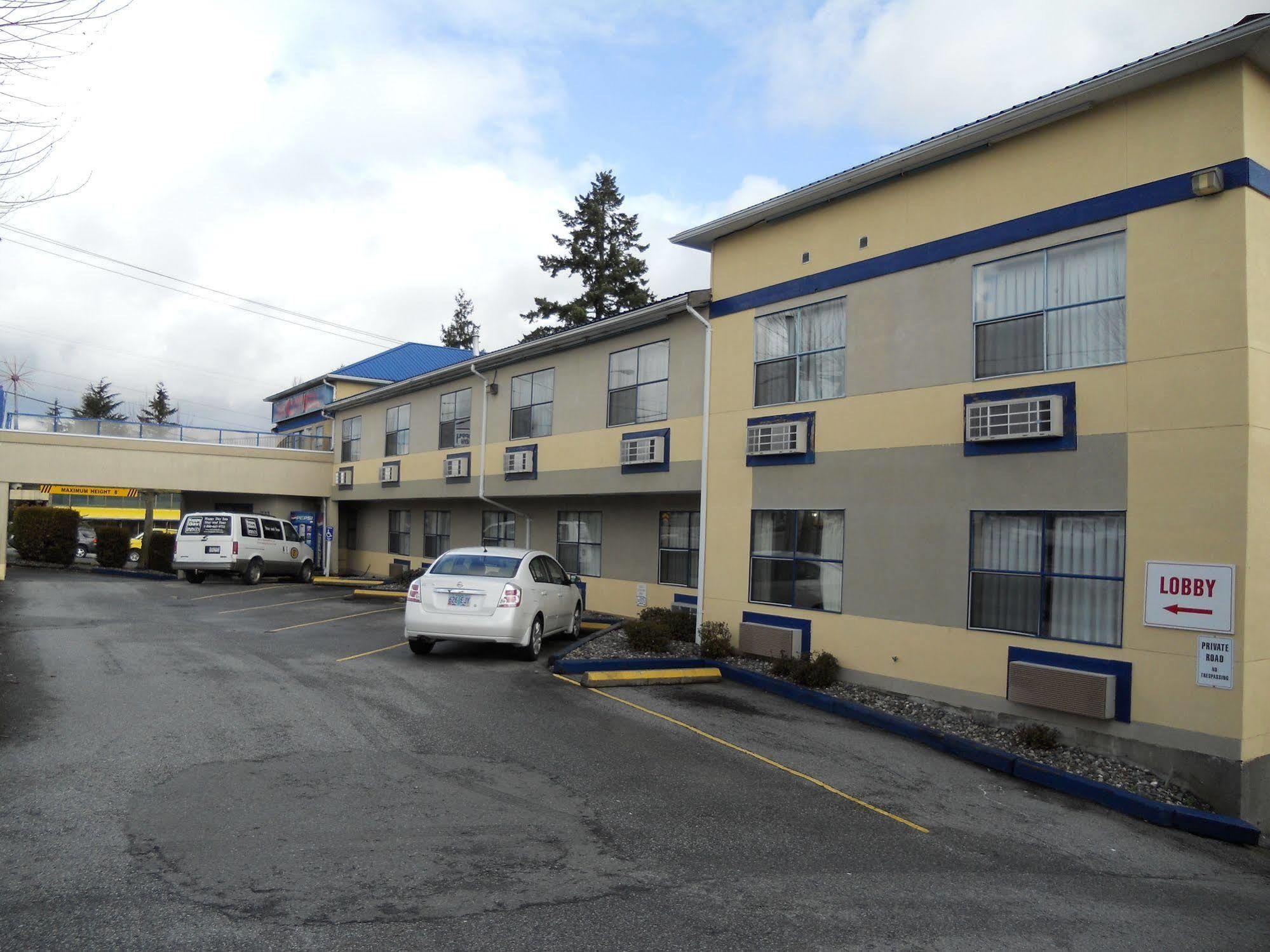 Happy Day Inn Burnaby Exterior foto